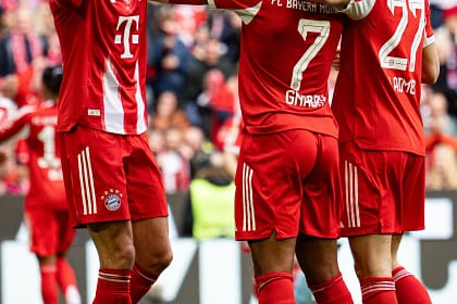 Les joueurs du Bayern Munich célèbrent leur victoire 4-0 contre Union Berlin en Bundesliga